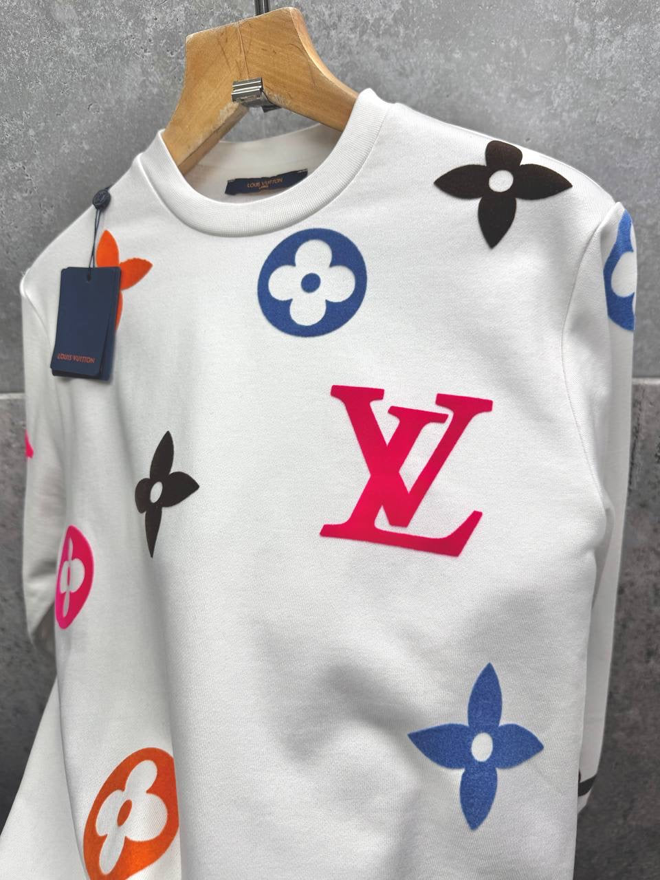 Loui Jumper