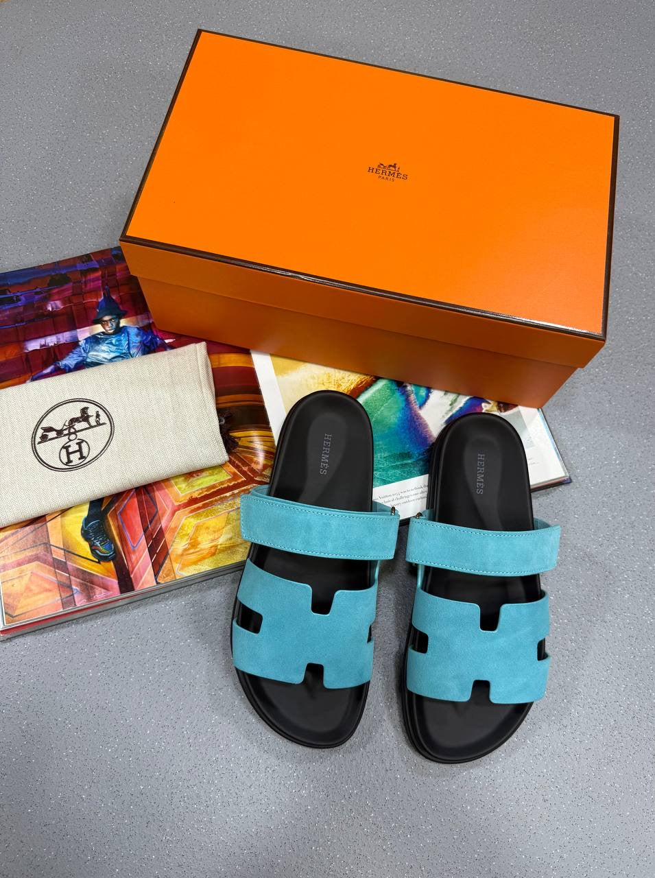 MES Sandal