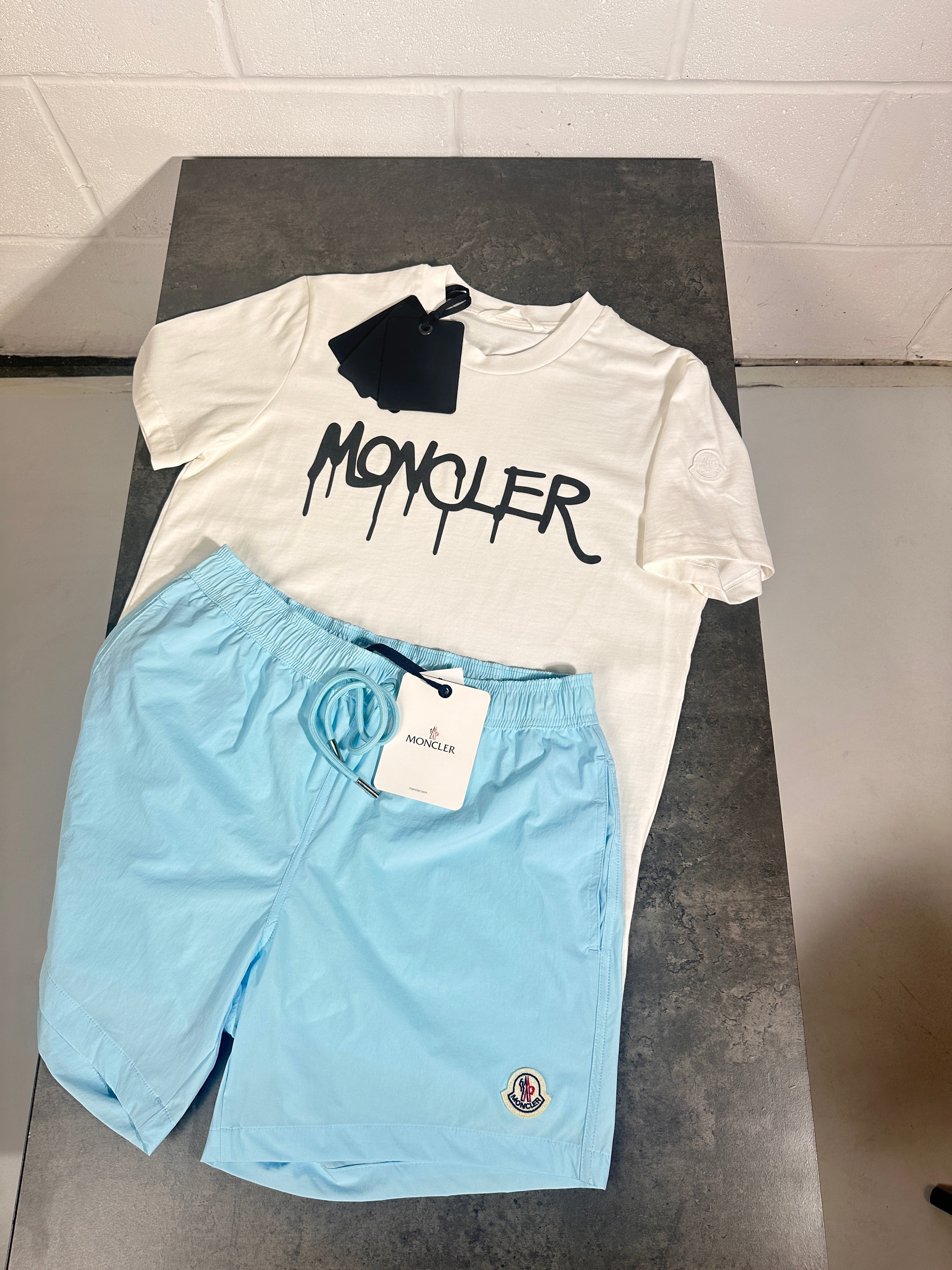 Moncler short set