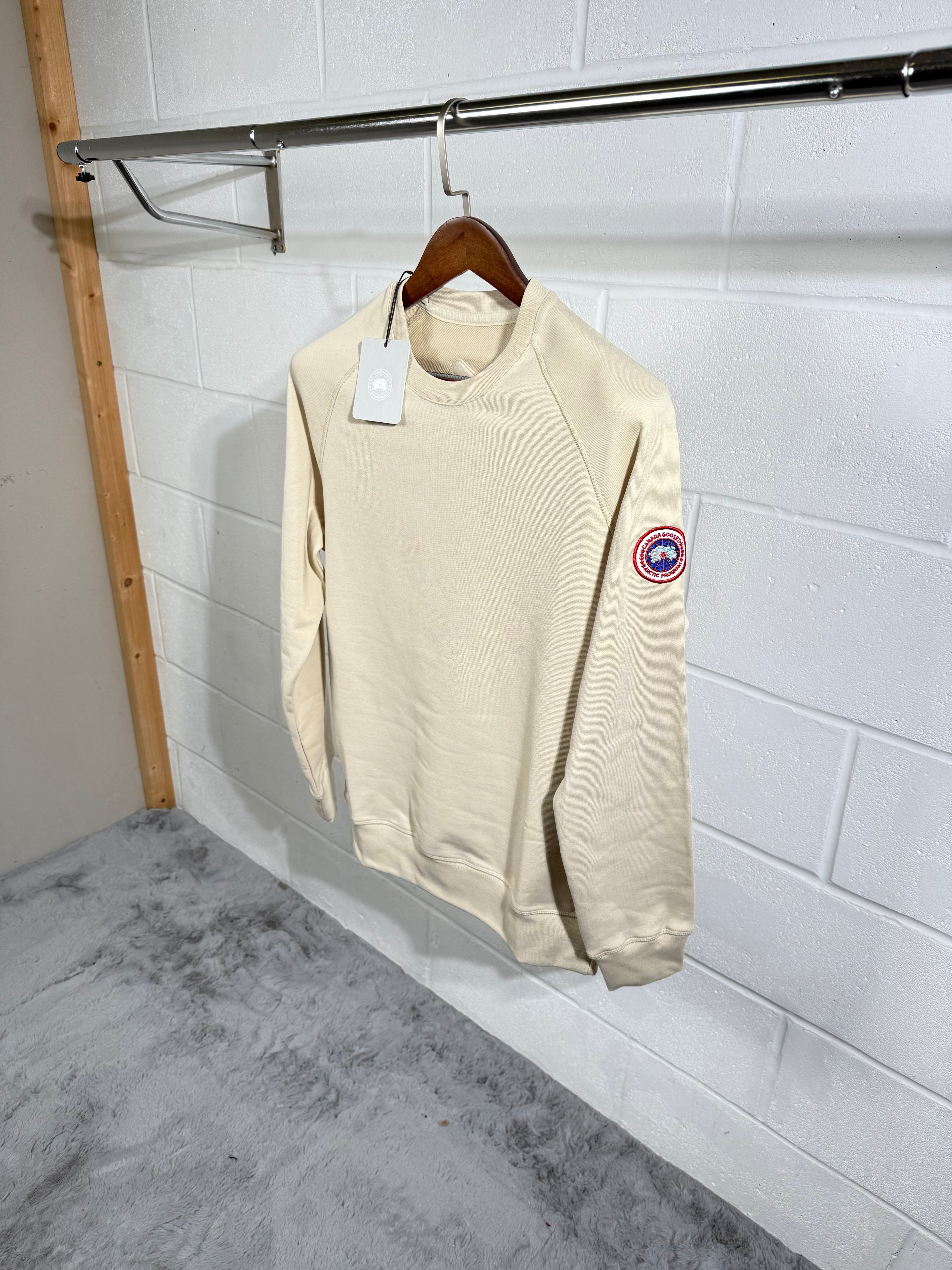 Canada goose sweater beige