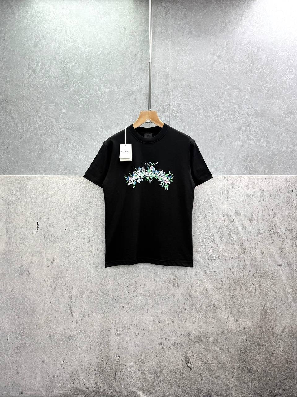 VENCHY Tees