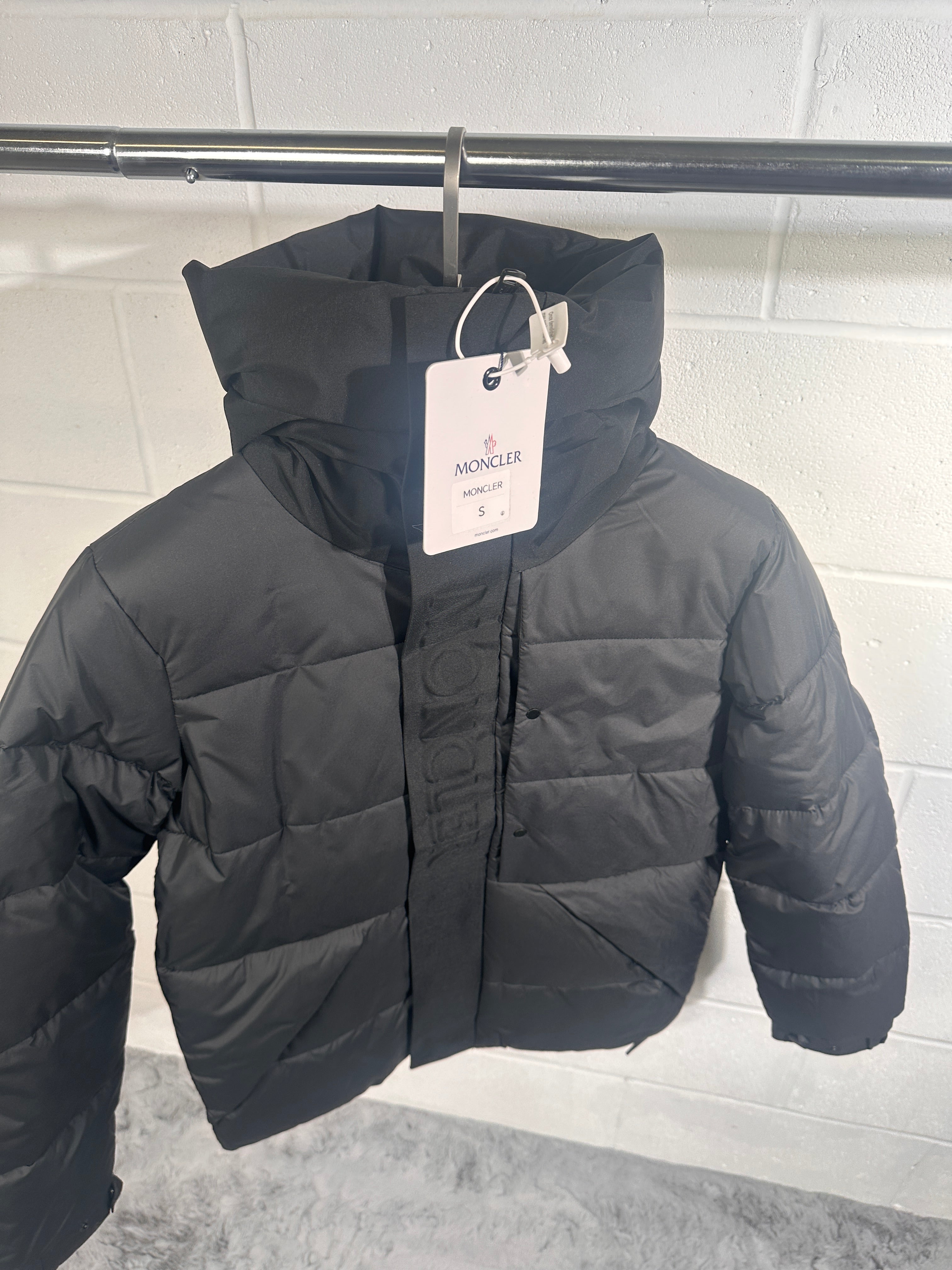 Moncler puffer