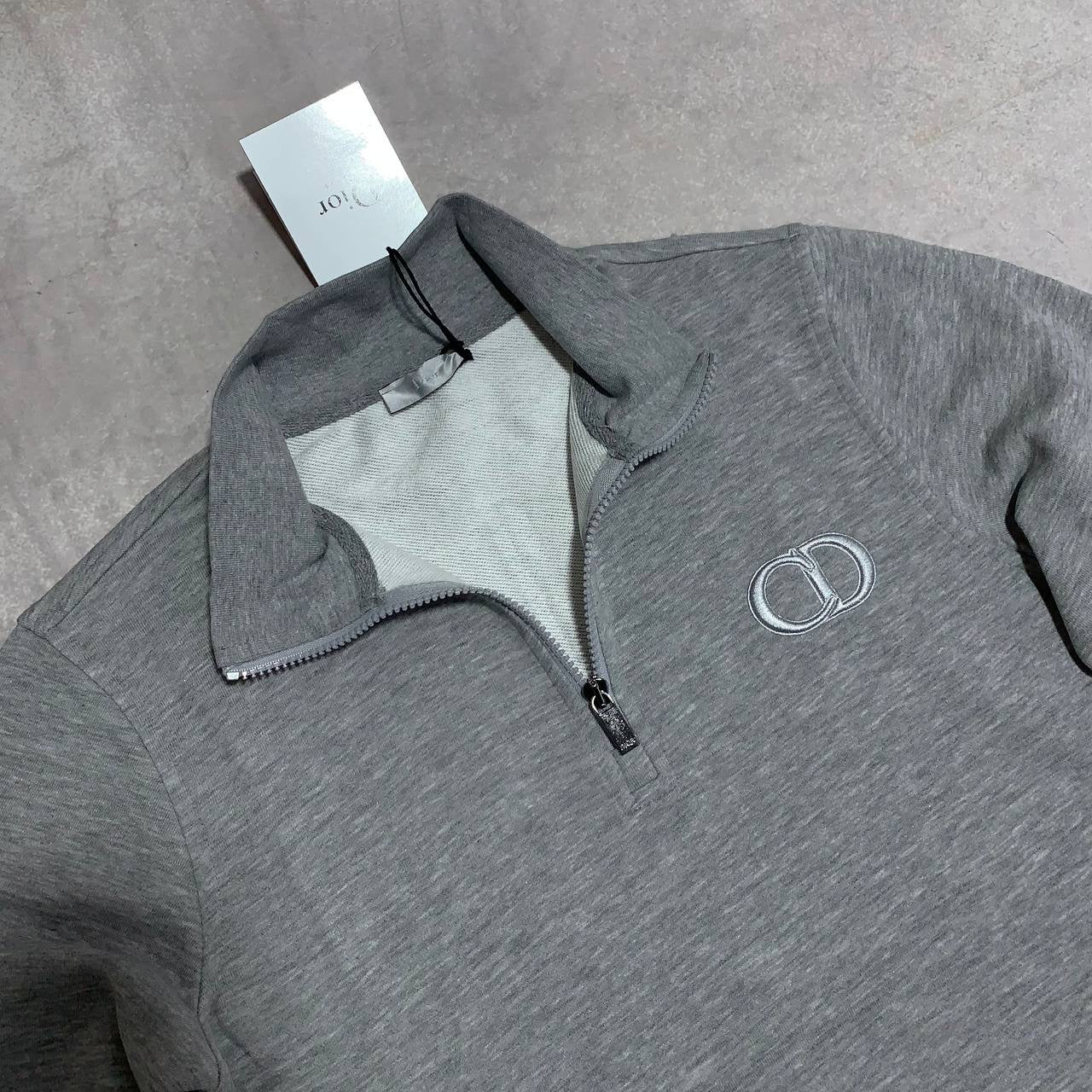 CD half zip