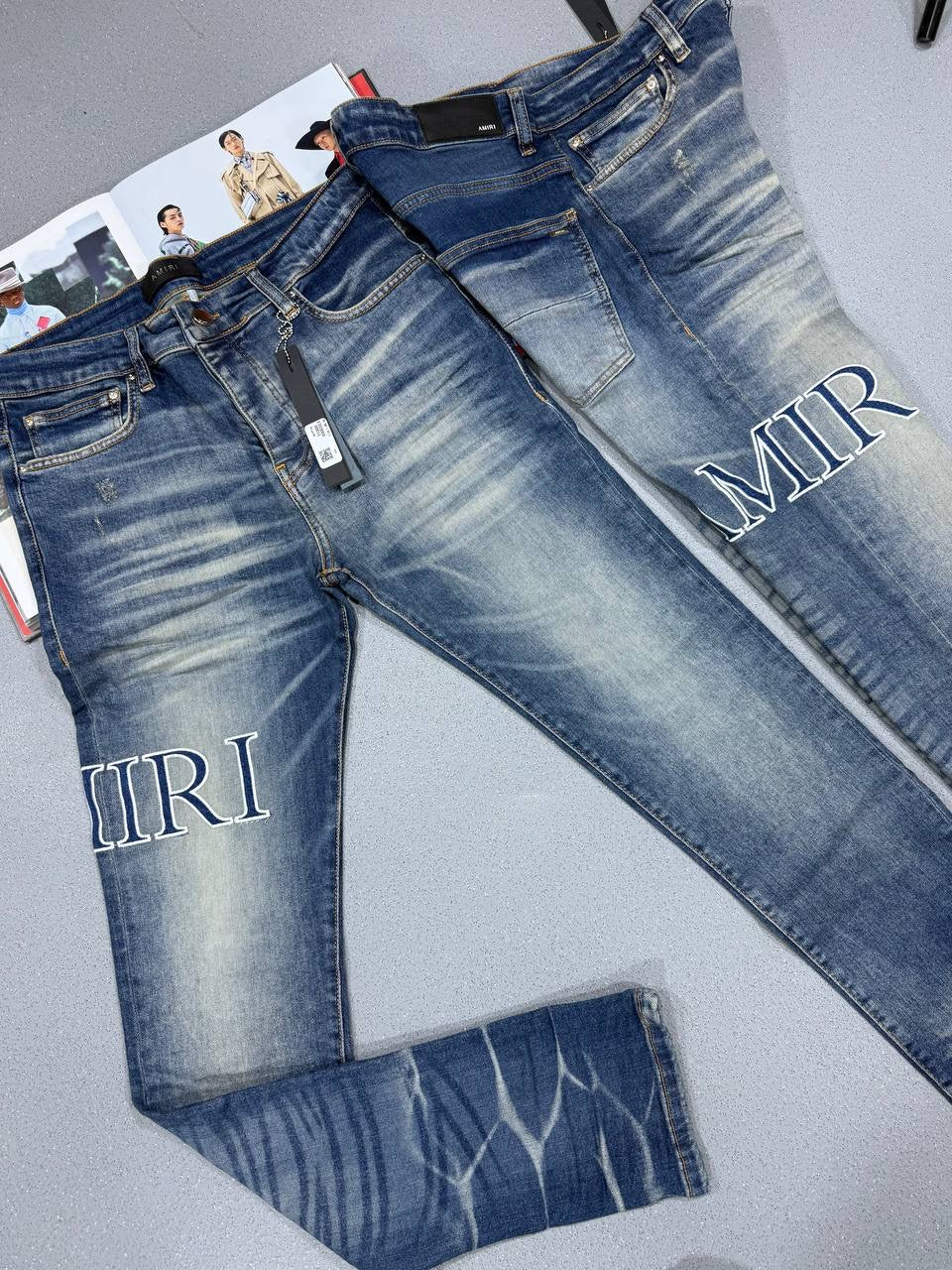 AMRI JEANS