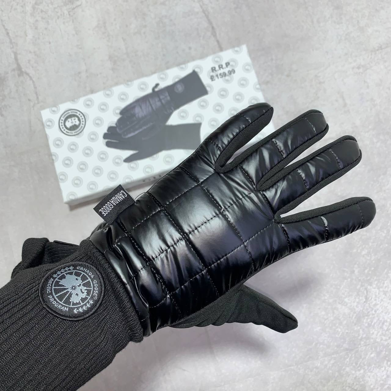 GOOSE gloves
