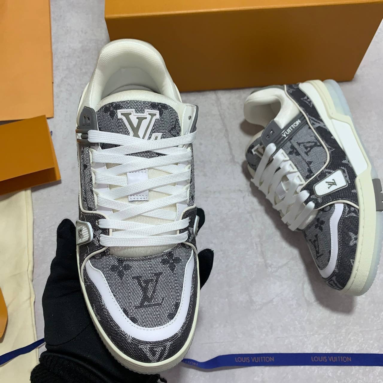 LOUI Trainers