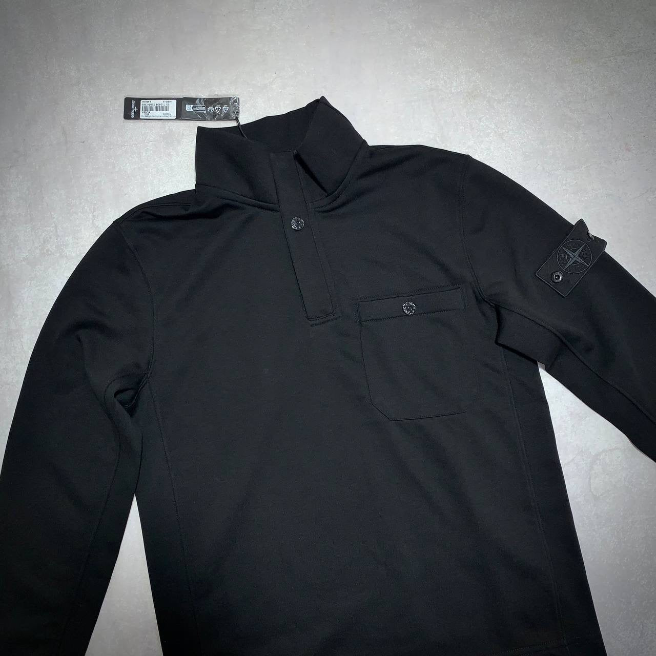 STONI button jumper