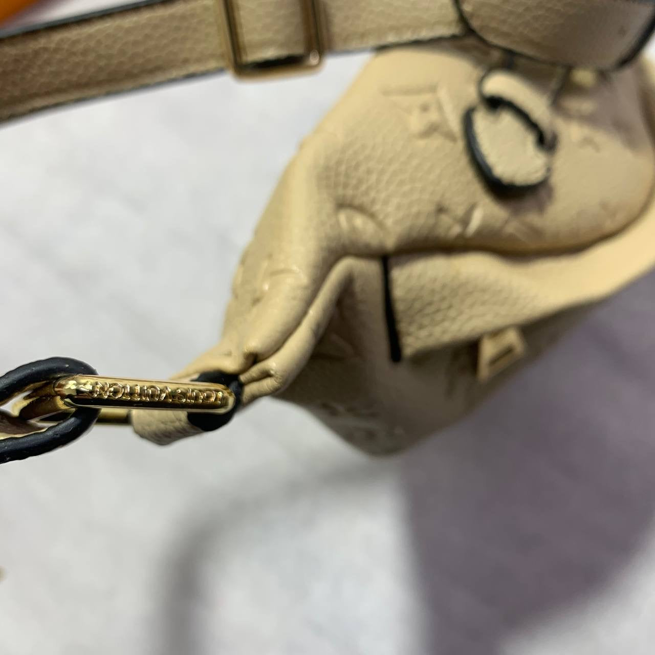 LOUI BAG