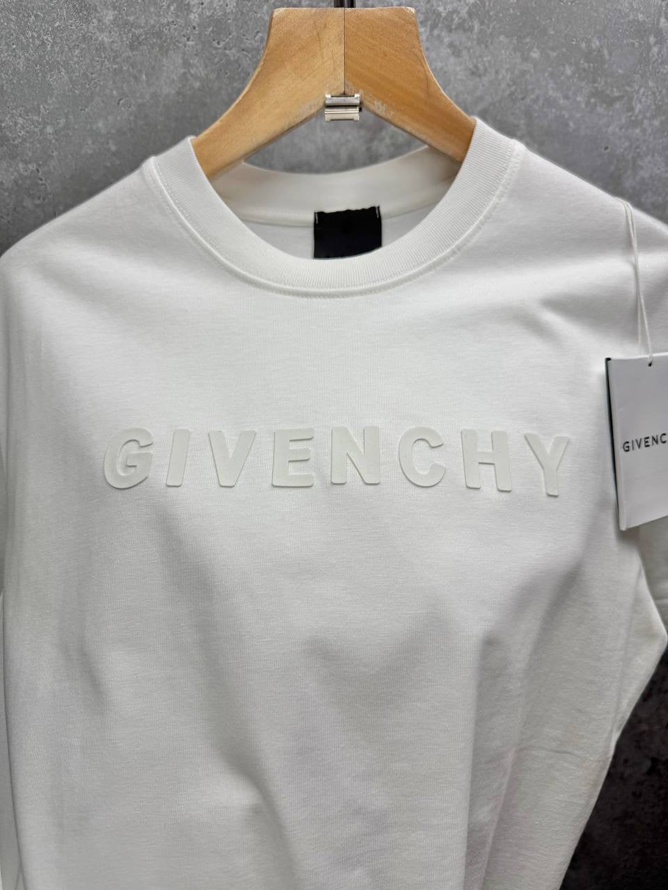 VENCHY Tees