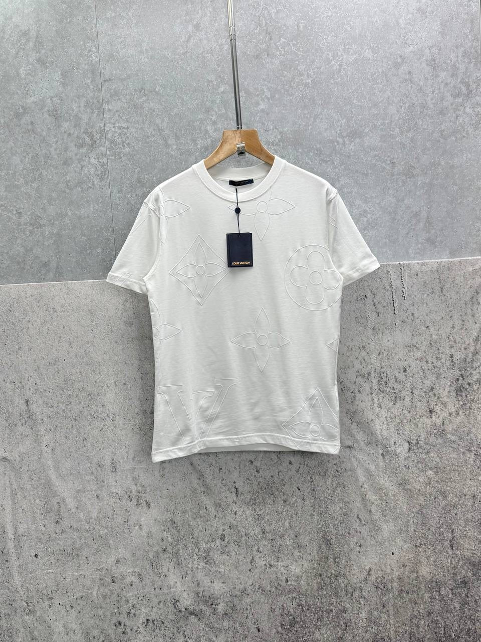 LOUI tees