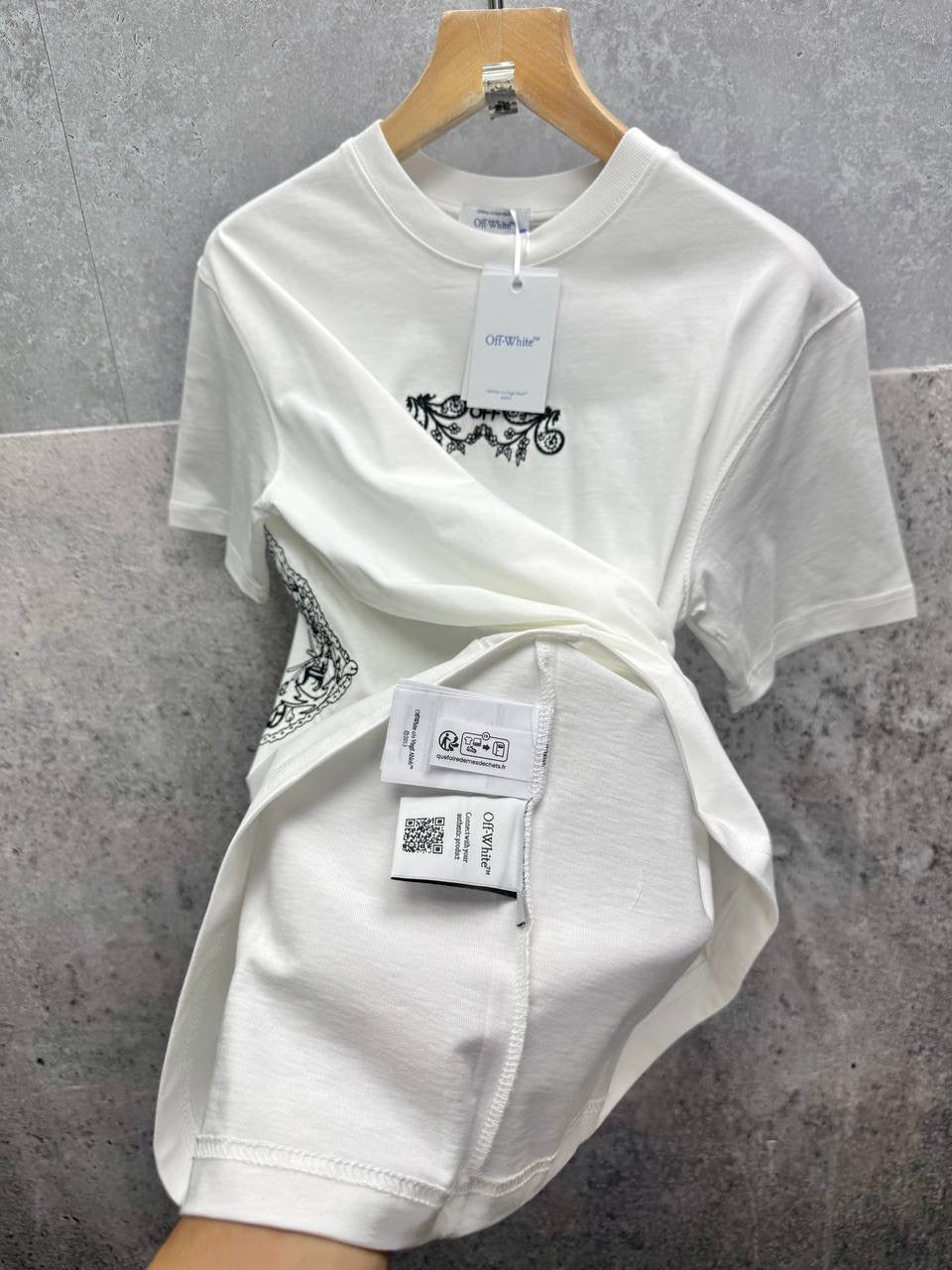 X WHITE Tees