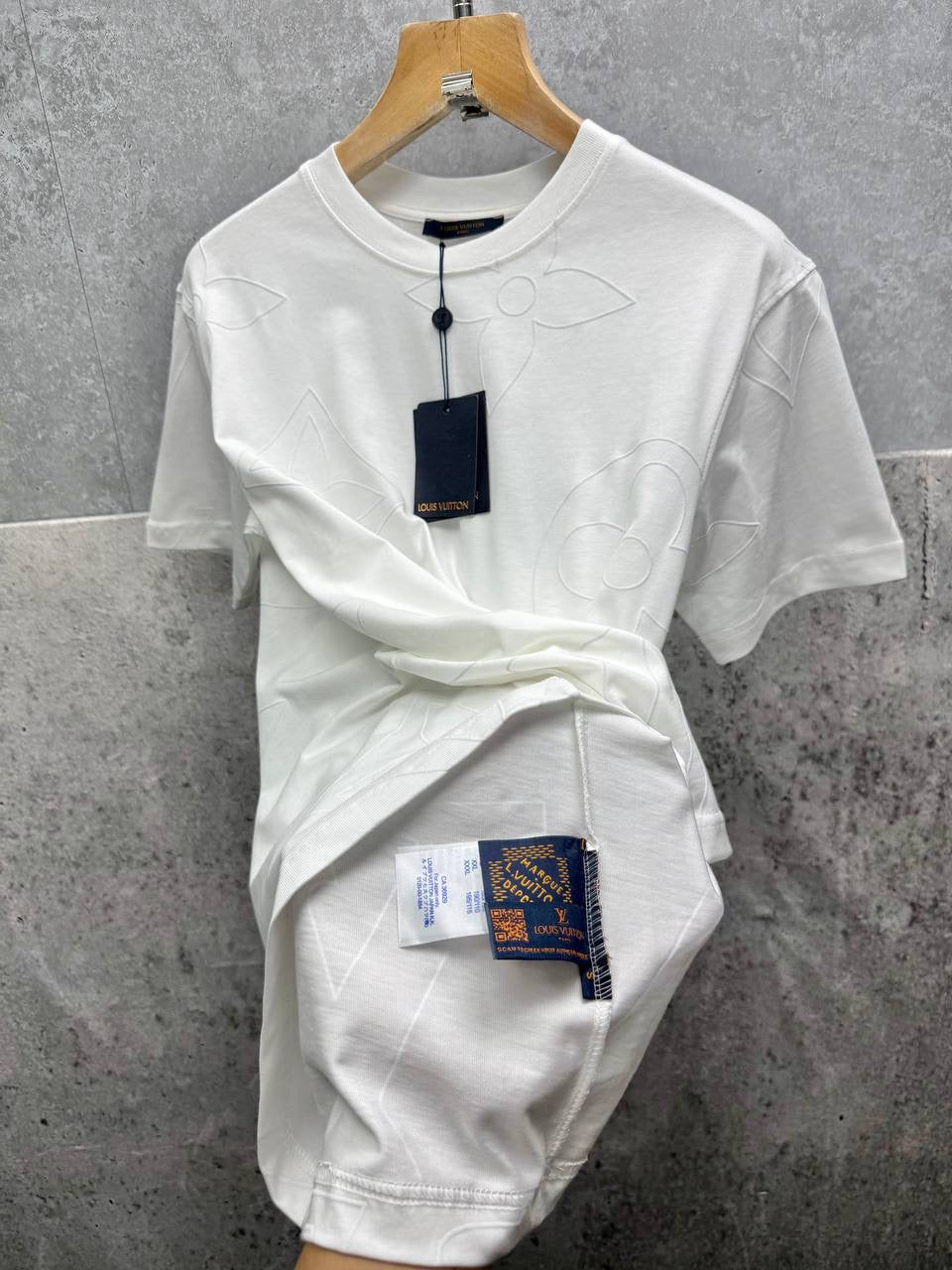 LOUI tees
