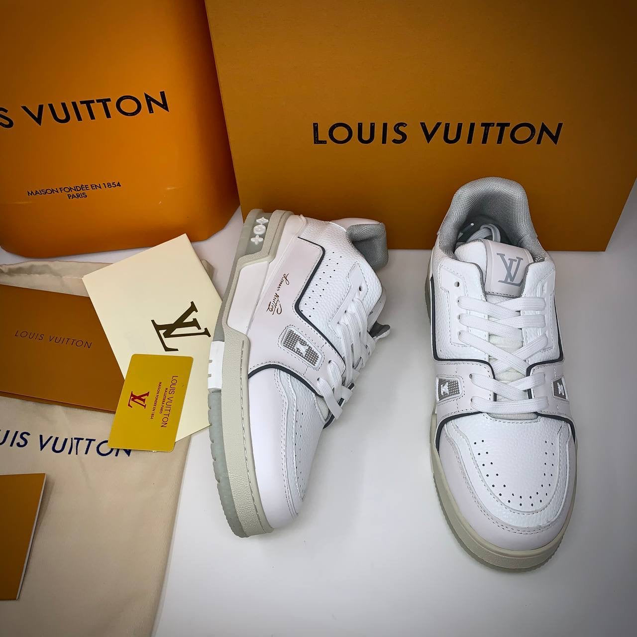 LOUI Trainers