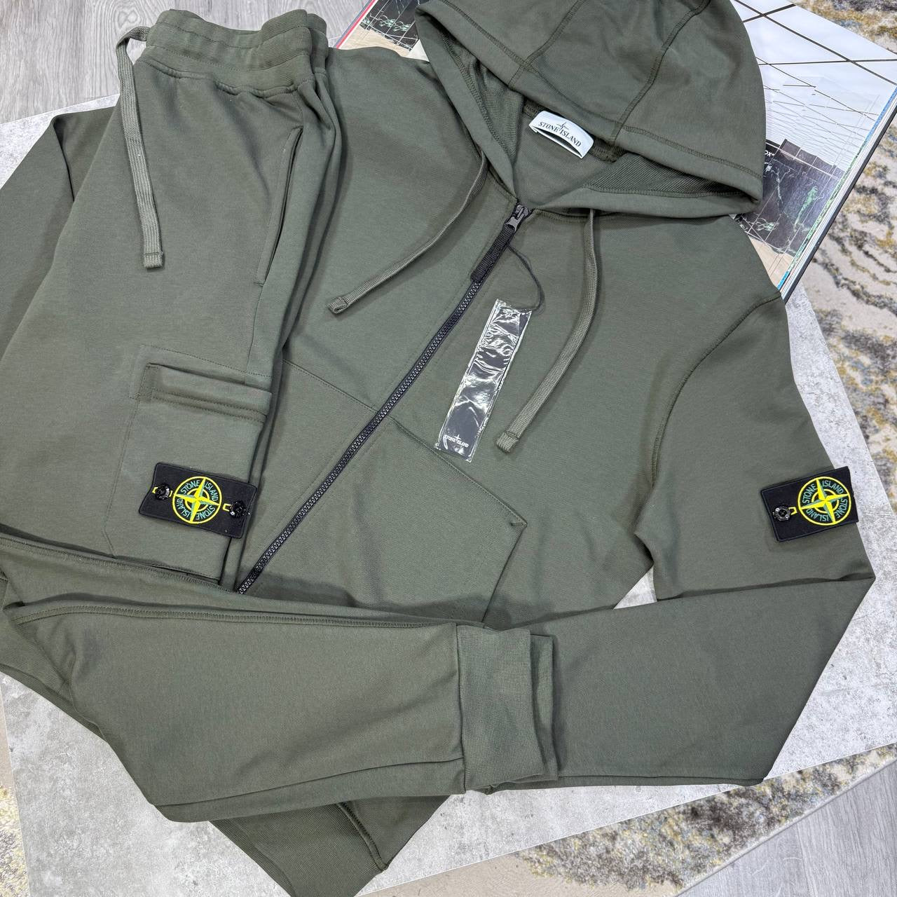 STONI Tracksuit