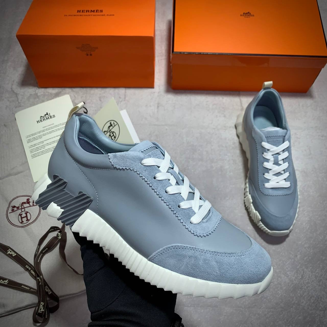 MES Trainers