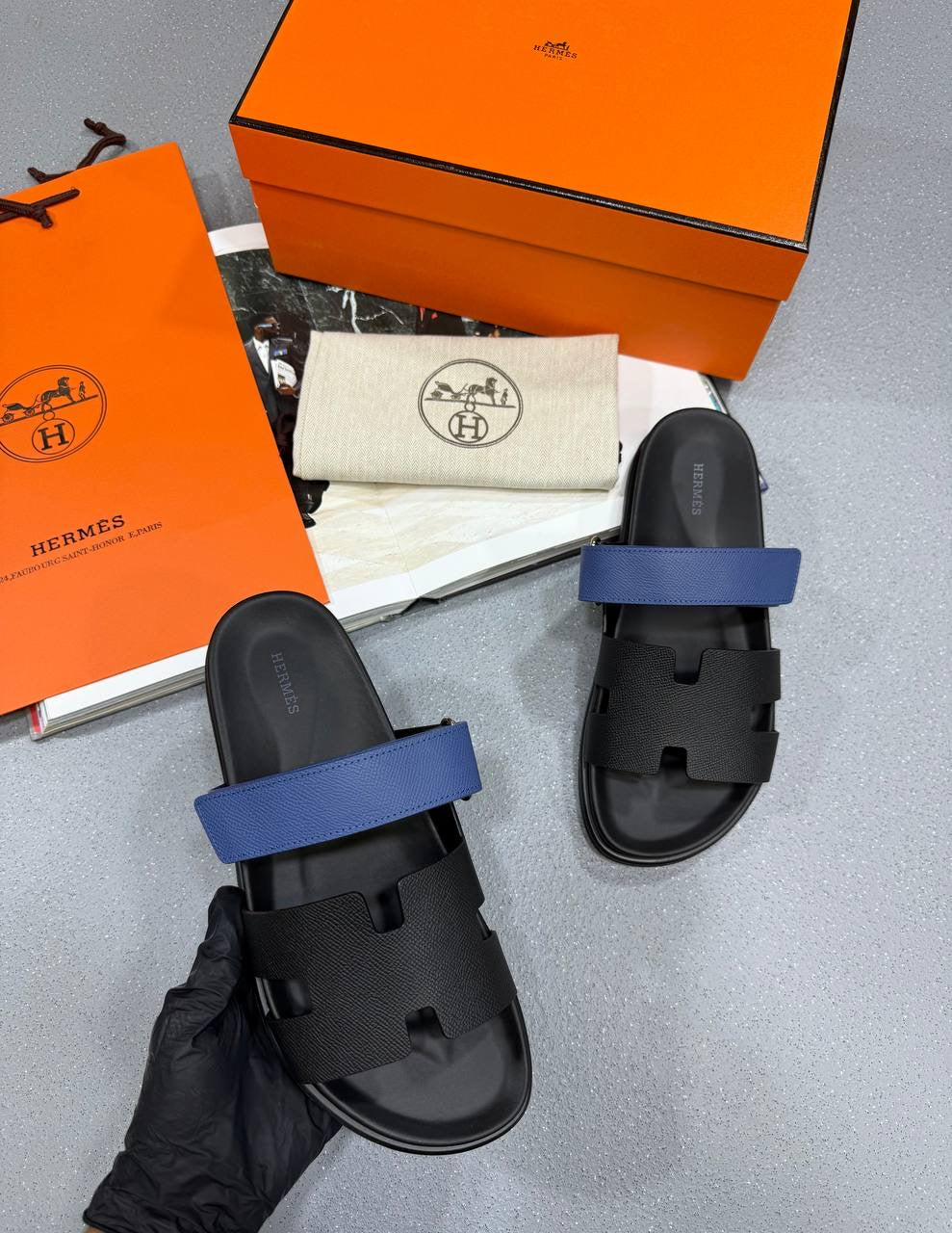 MES Sandal
