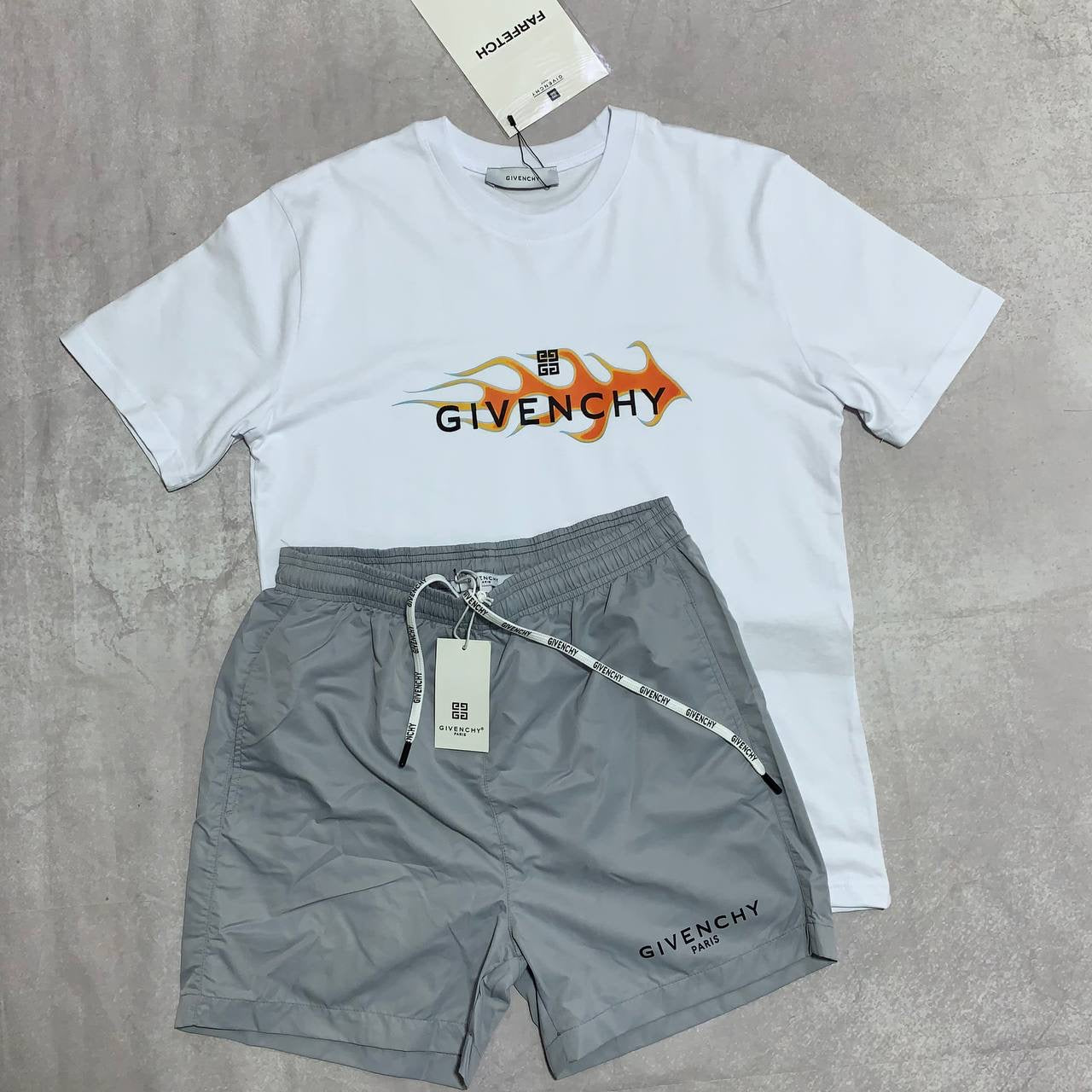 VENCHY short set