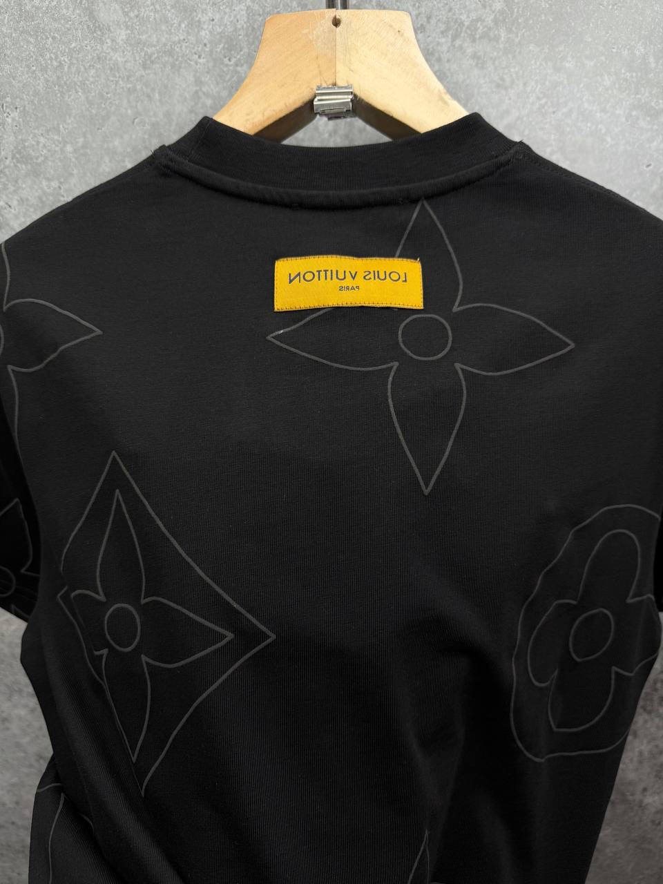 LOUI tees