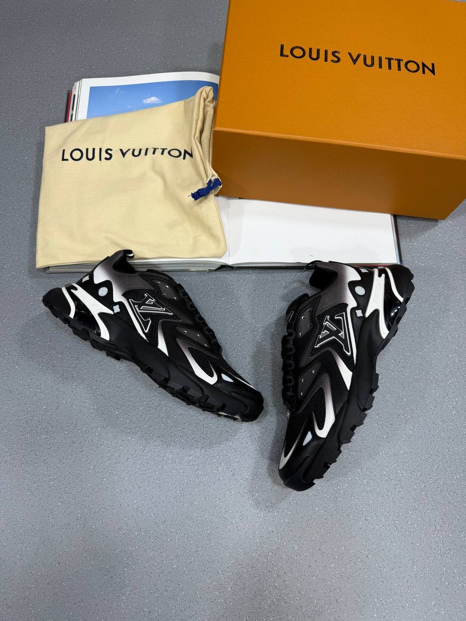 LOUI Trainers