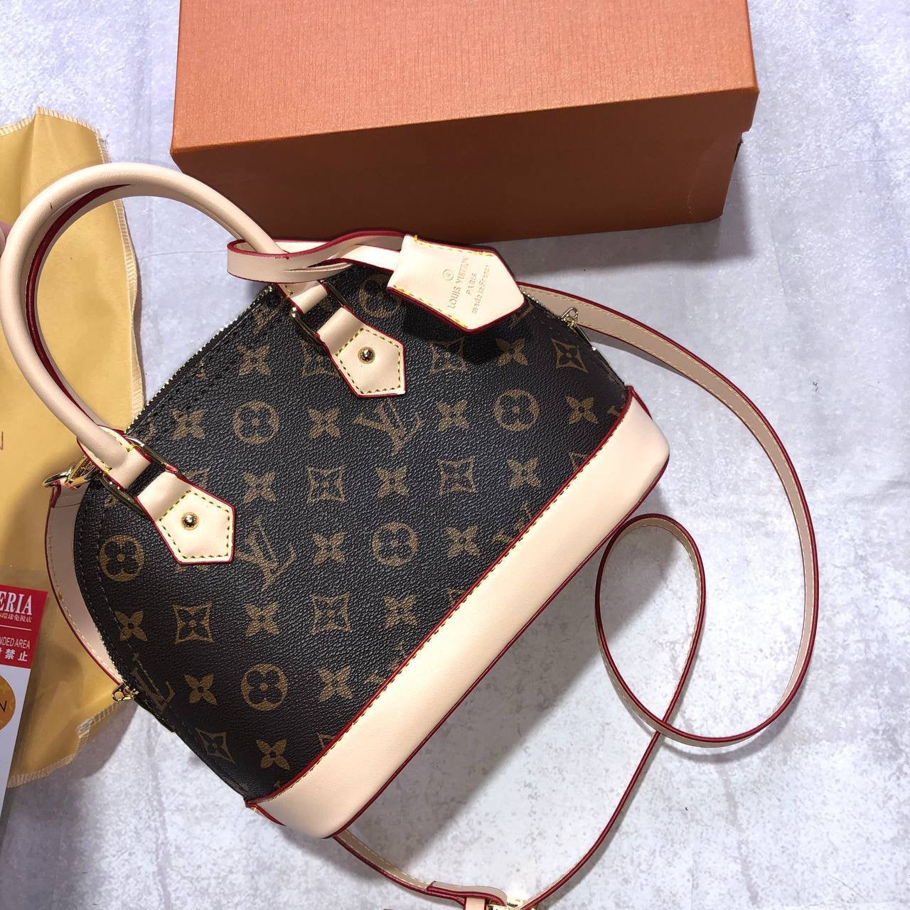 LOUI saddle bag