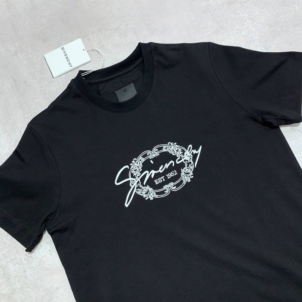 VENCHY Tees