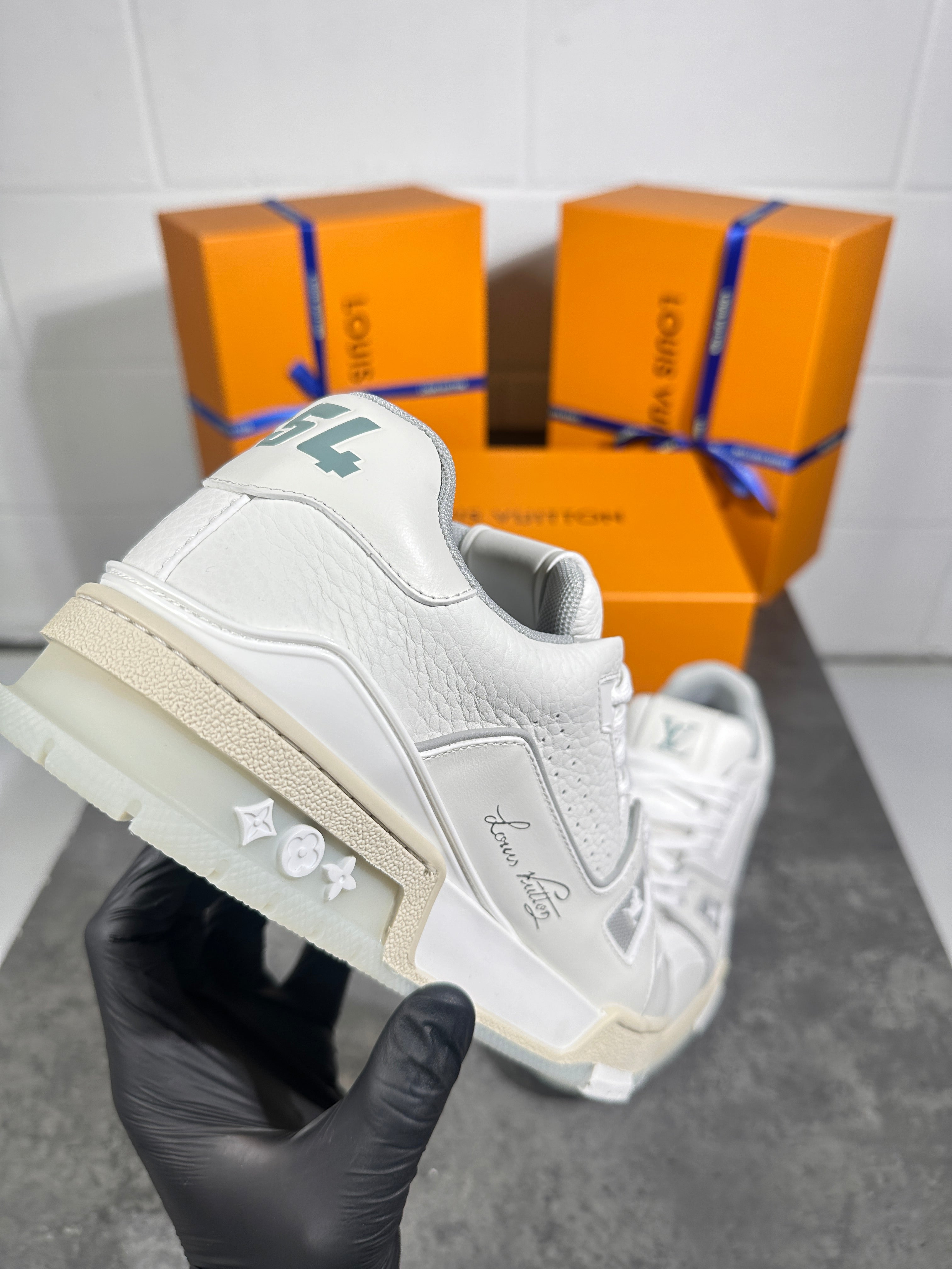 Lv full white trainers