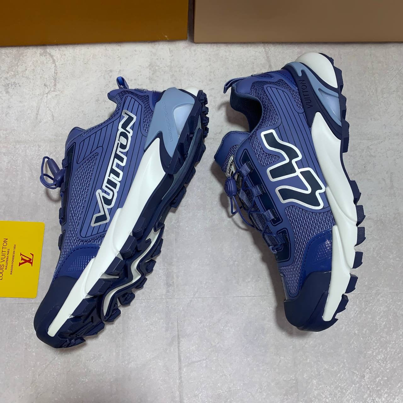LOUI Trainers