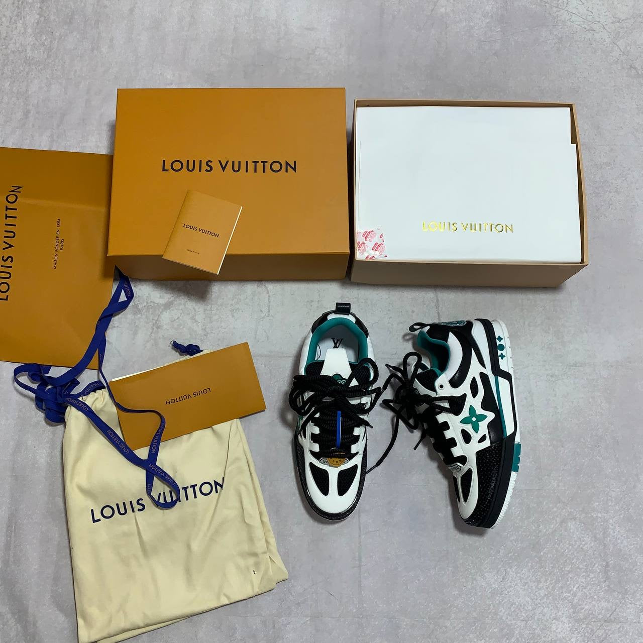 LOUI Trainers
