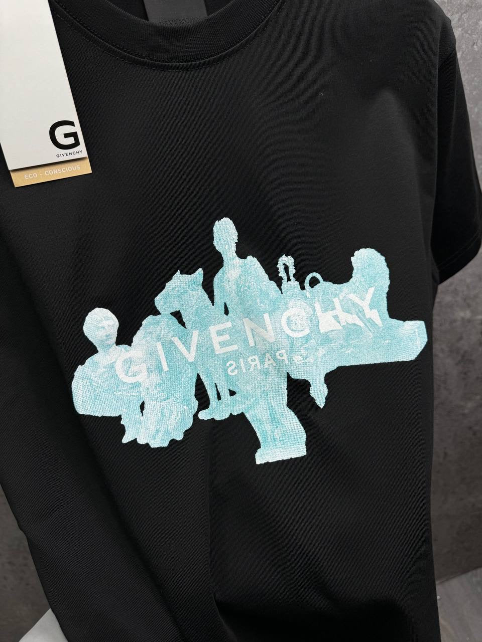 VENCHY Tees