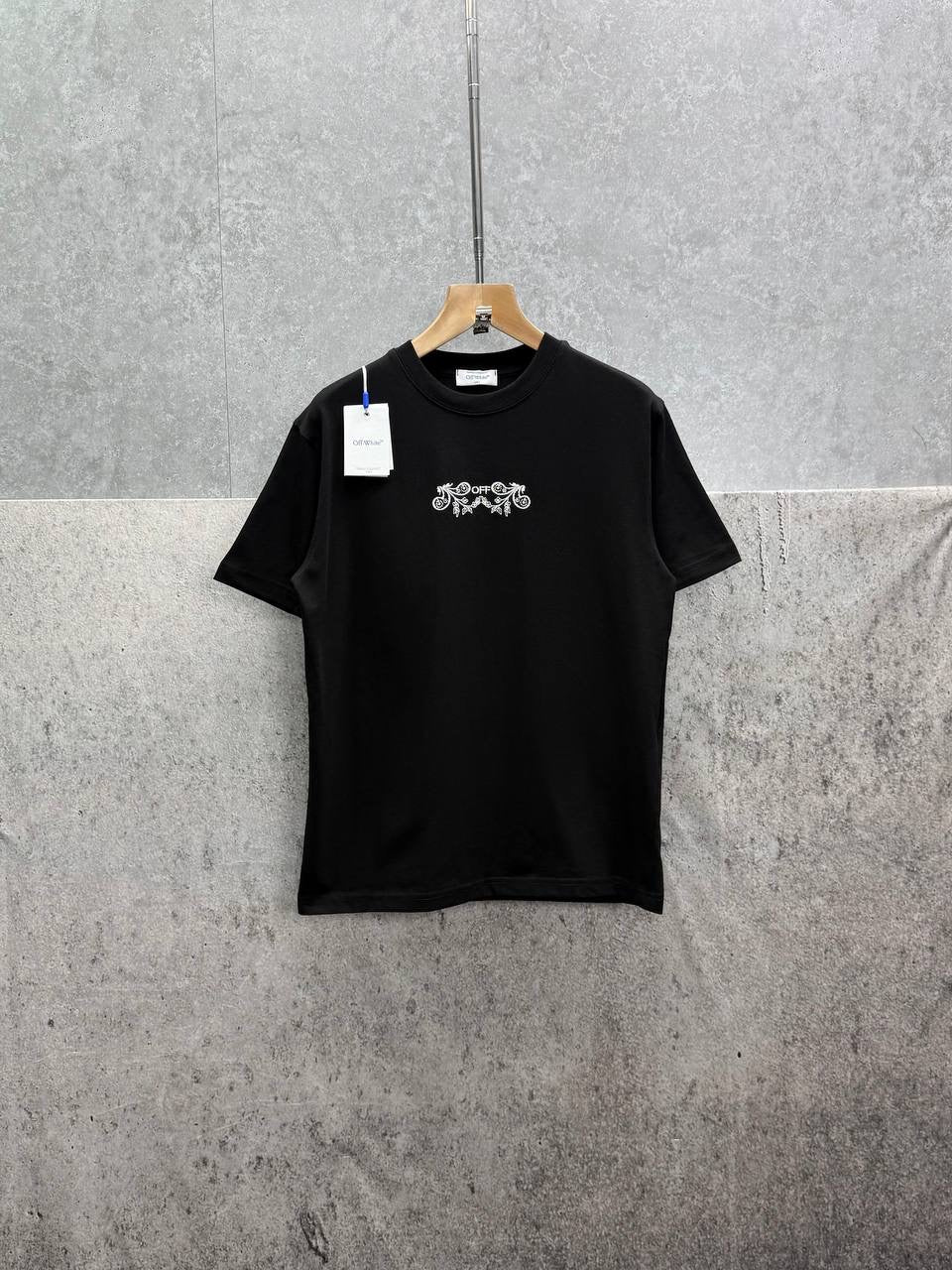 X WHITE Tees