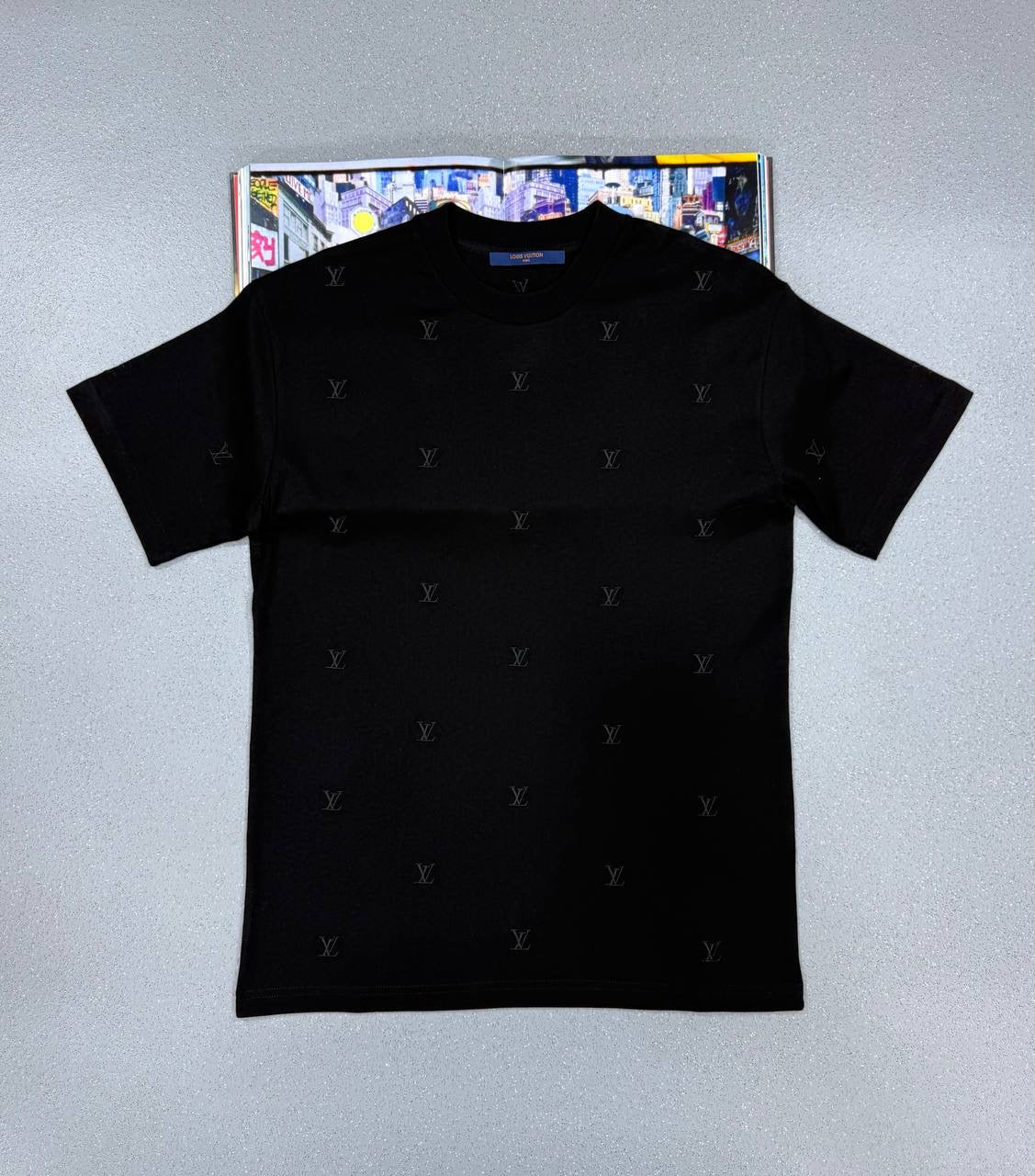LOUI tees