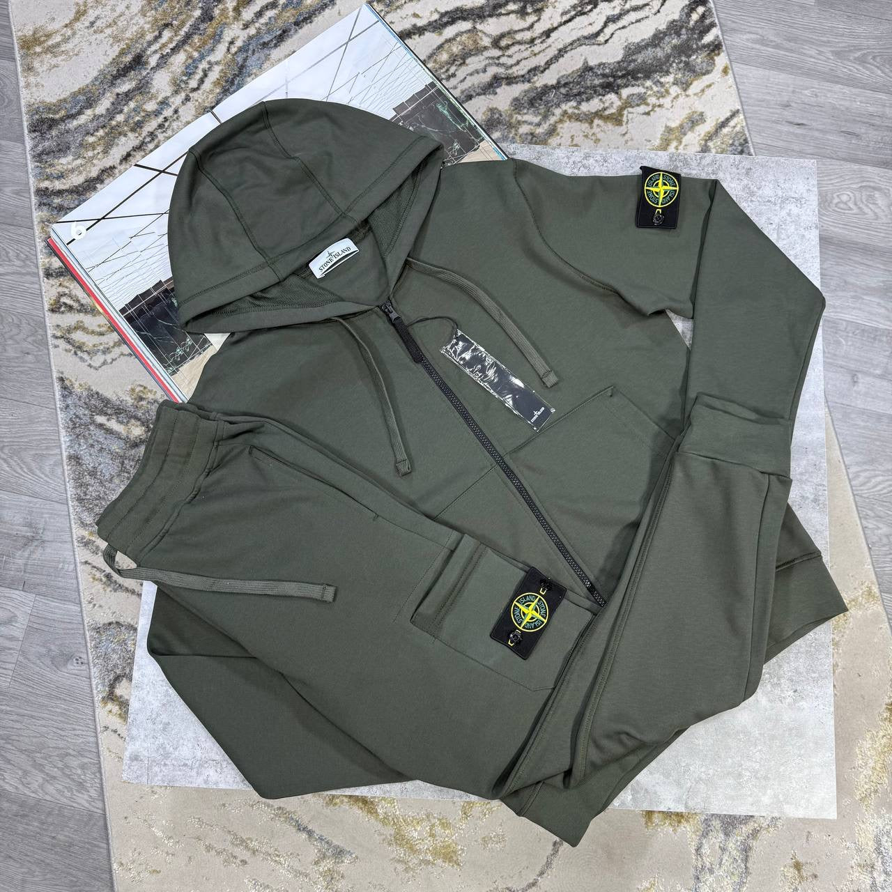 STONI Tracksuit