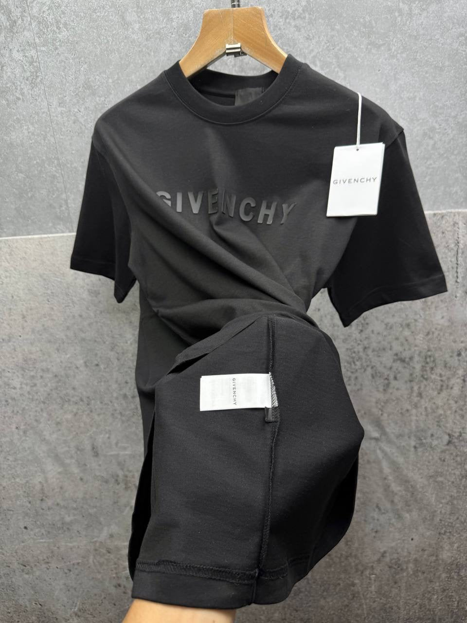 VENCHY Tees