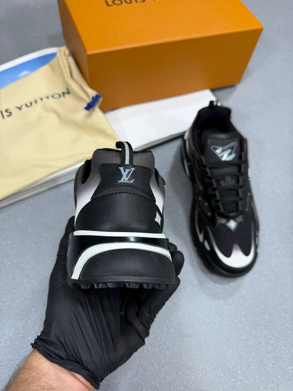 LOUI Trainers
