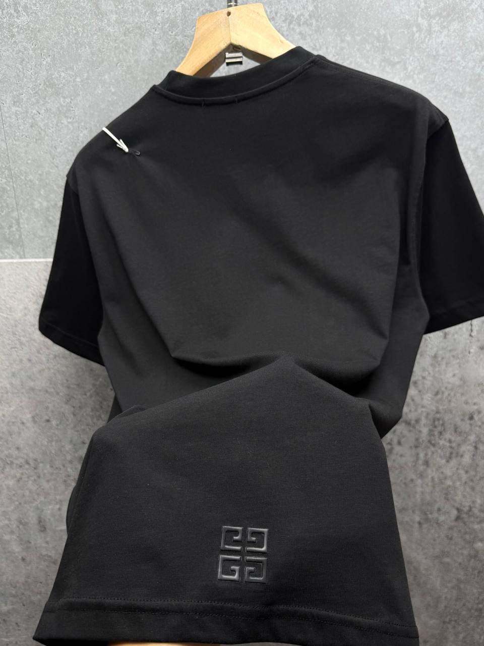 VENCHY Tees