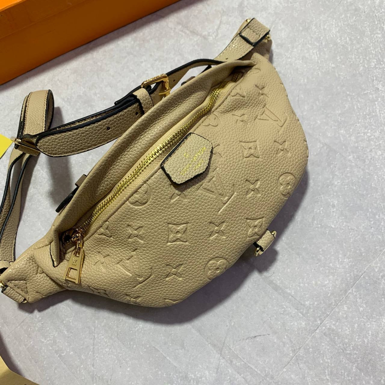 LOUI BAG