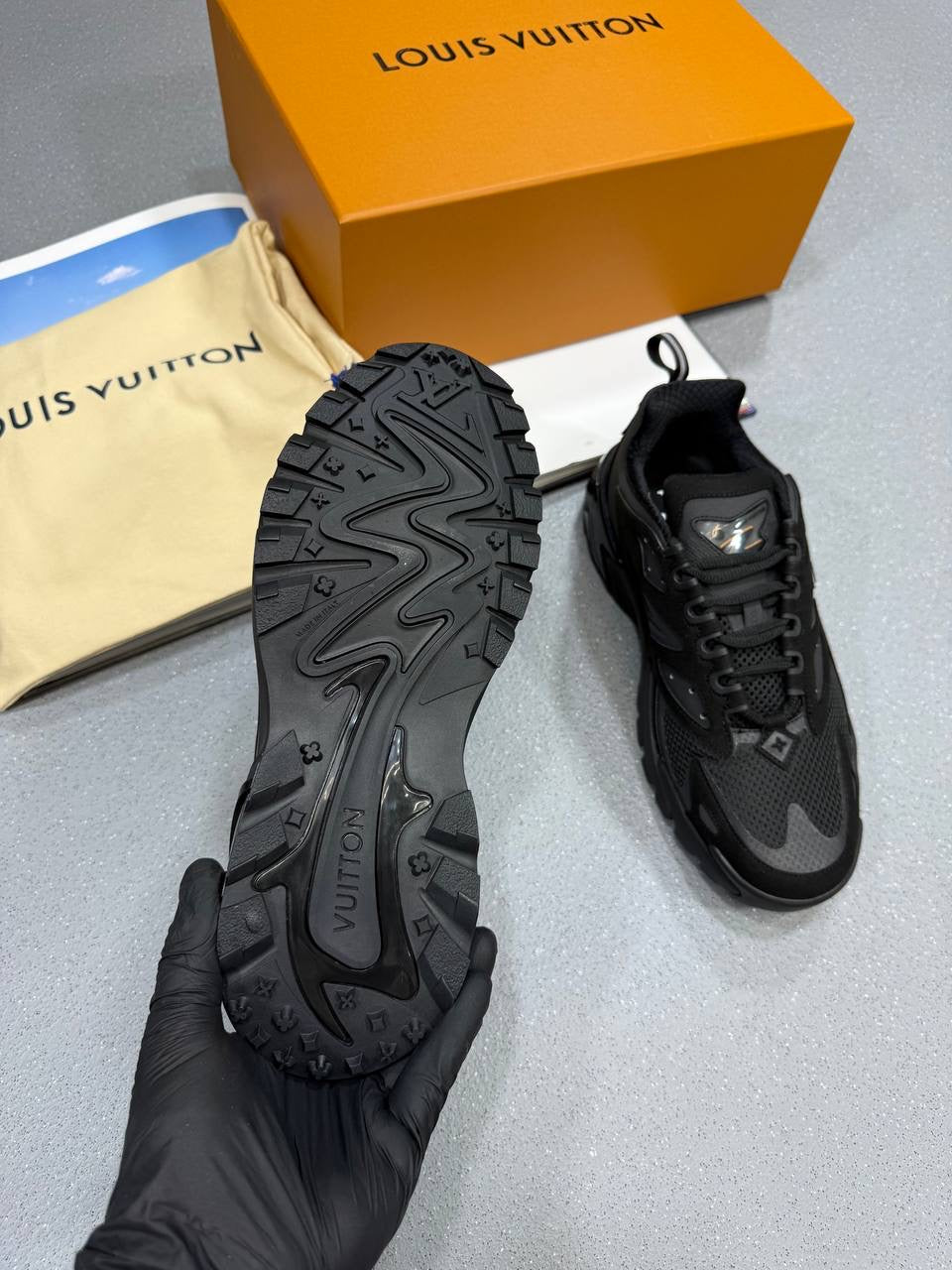 LOUI Trainers