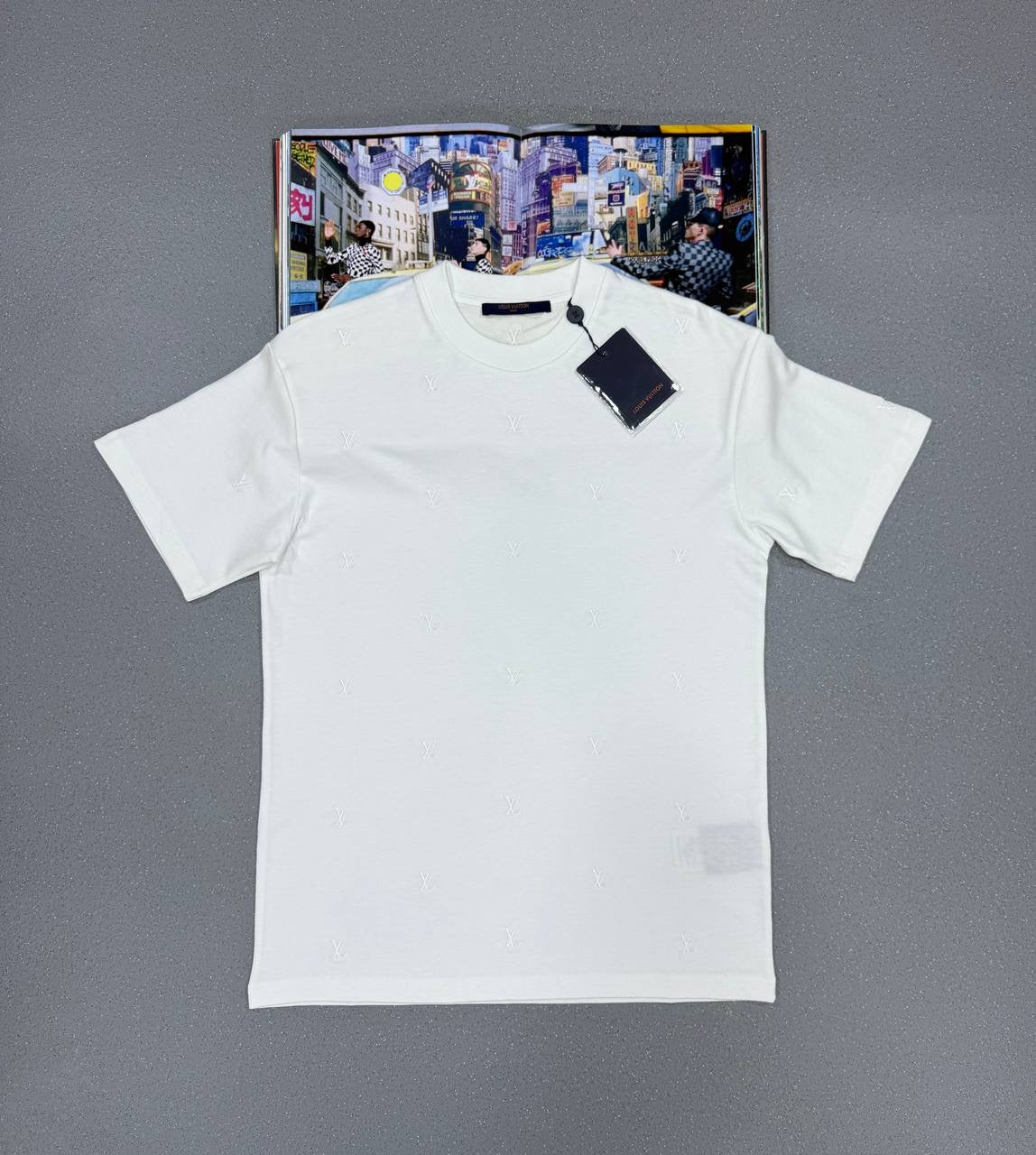 LOUI tees