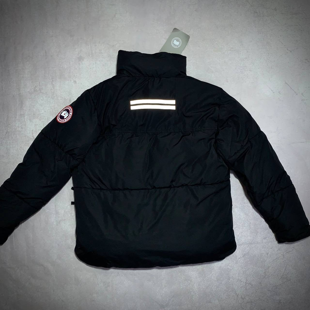 GOOSE puffer jacket