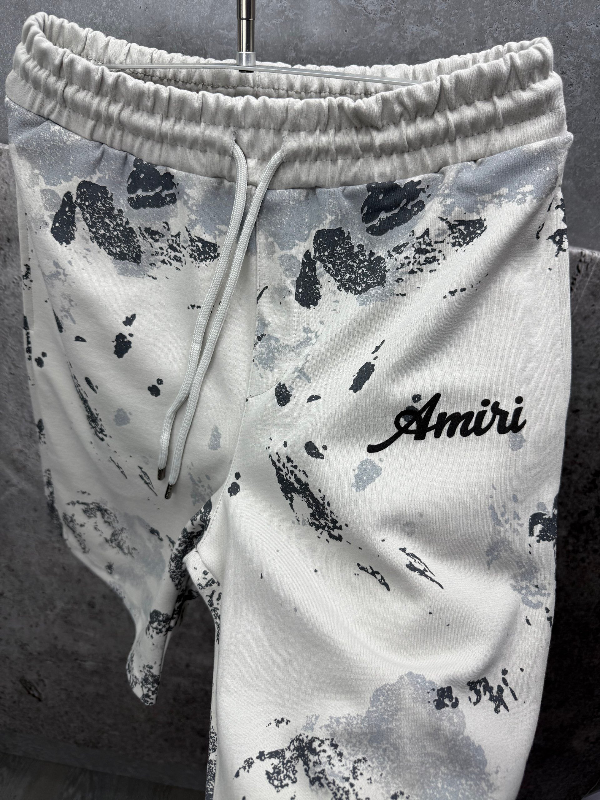 AMRI Shorts Set
