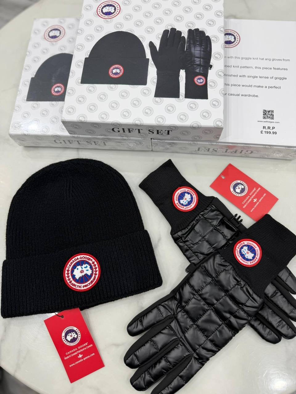 GOOSE gloves & hat set