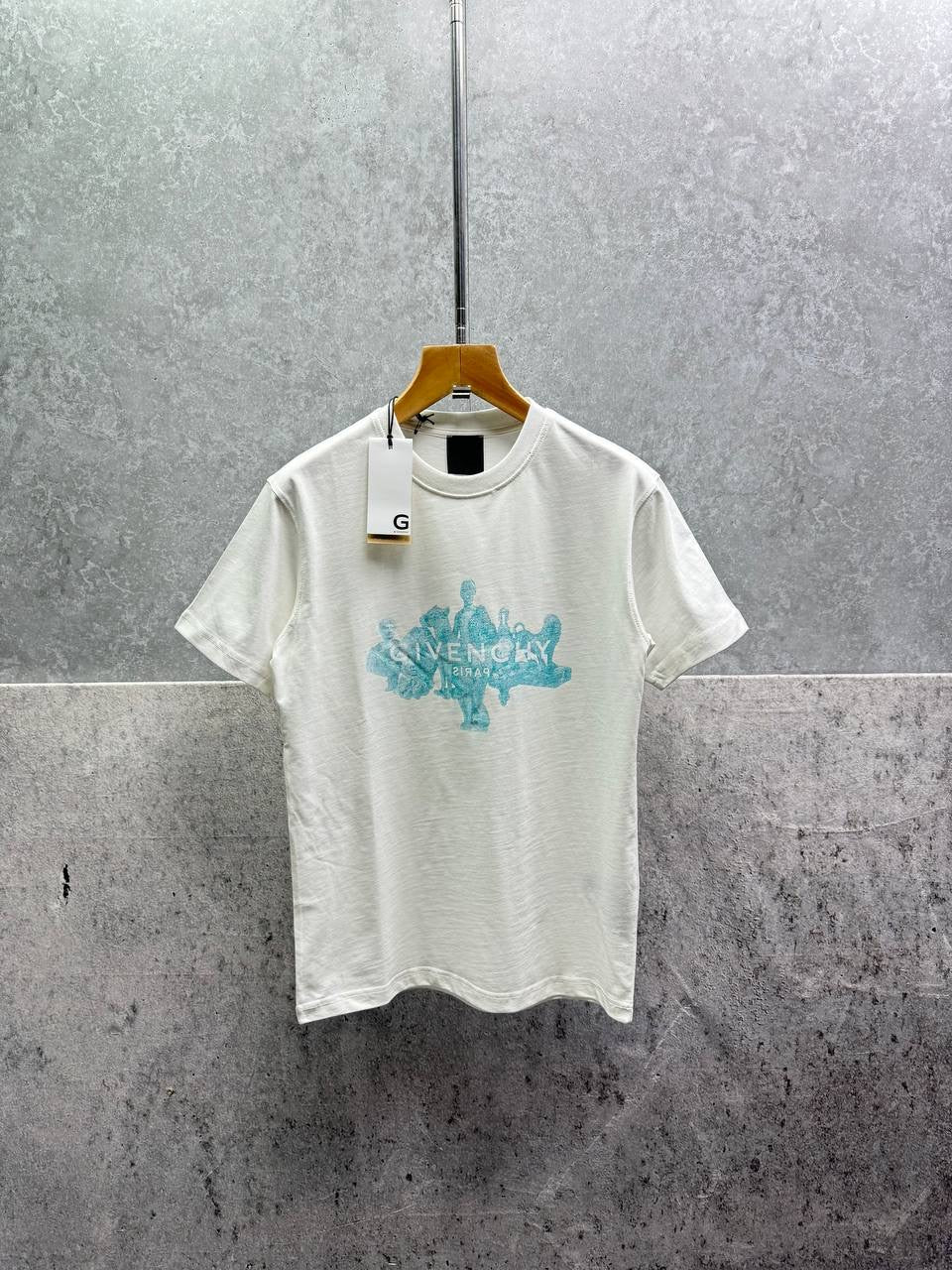 VENCHY Tees