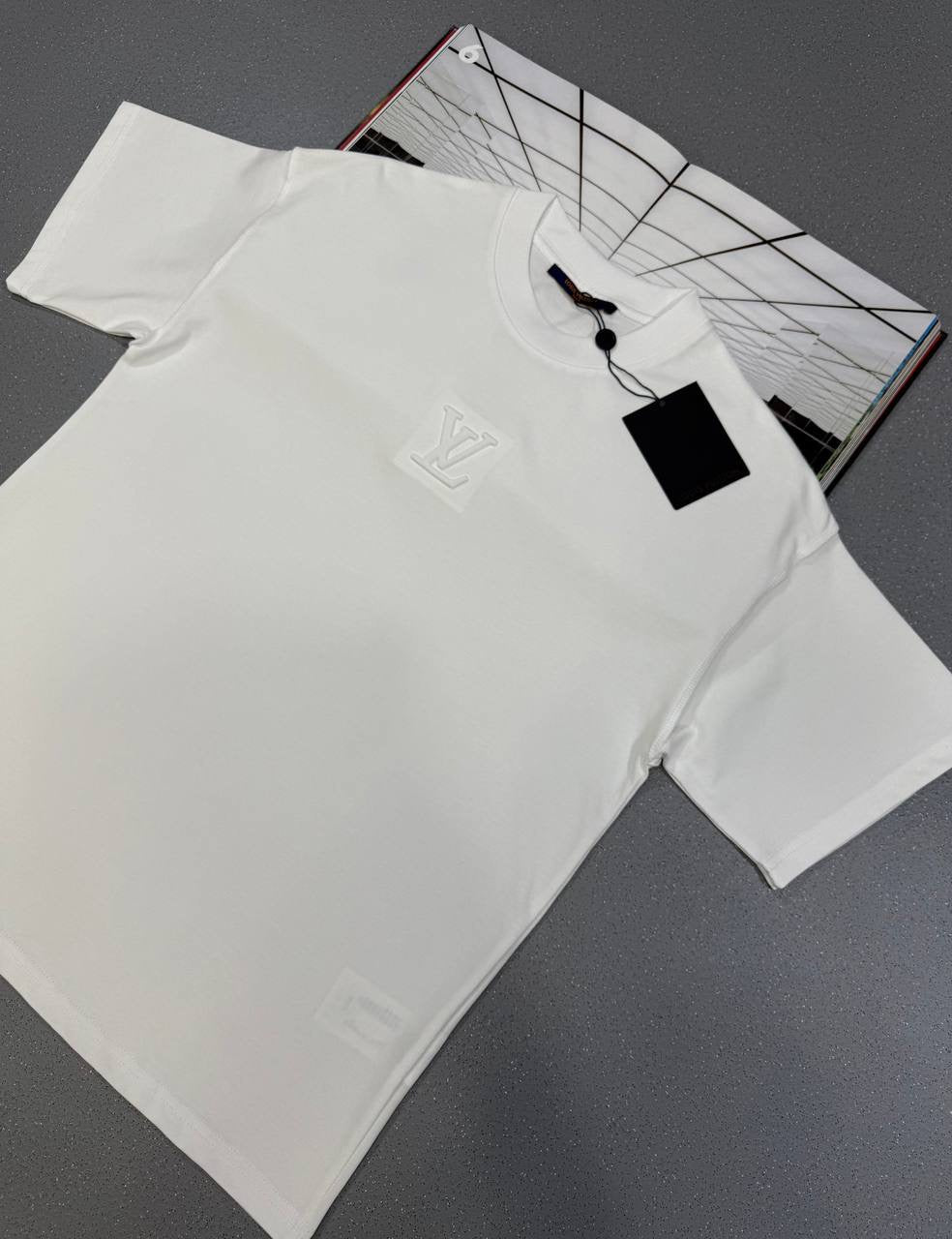 LOUI Tees