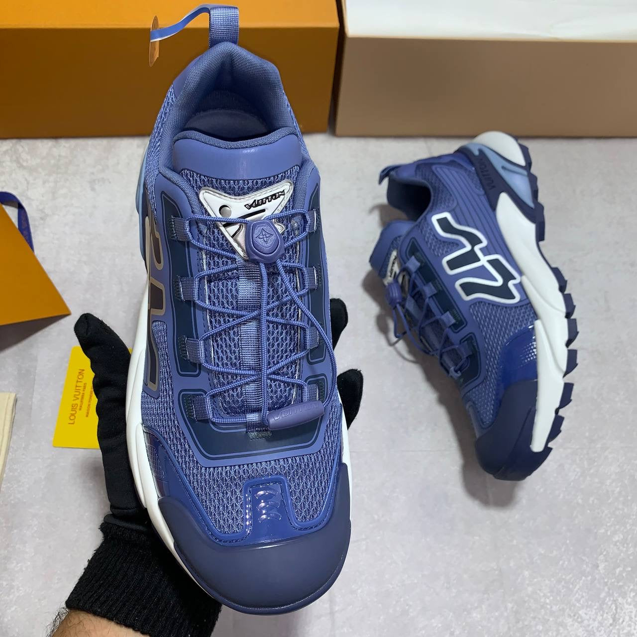 LOUI Trainers