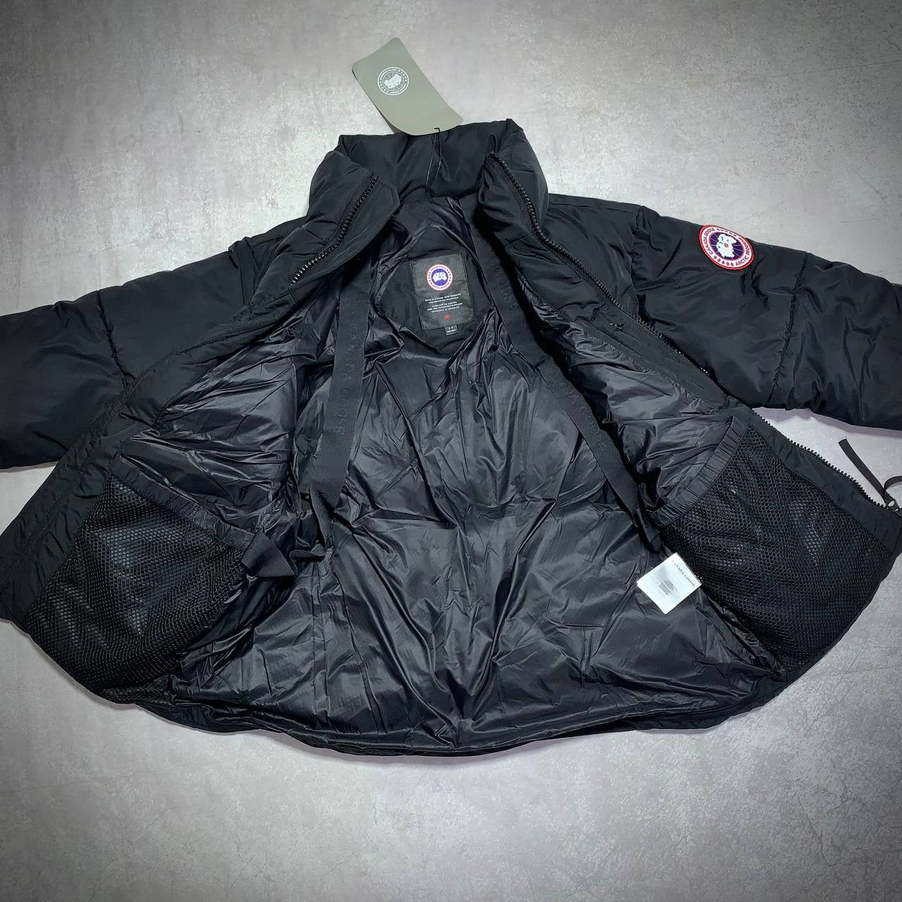 GOOSE puffer jacket