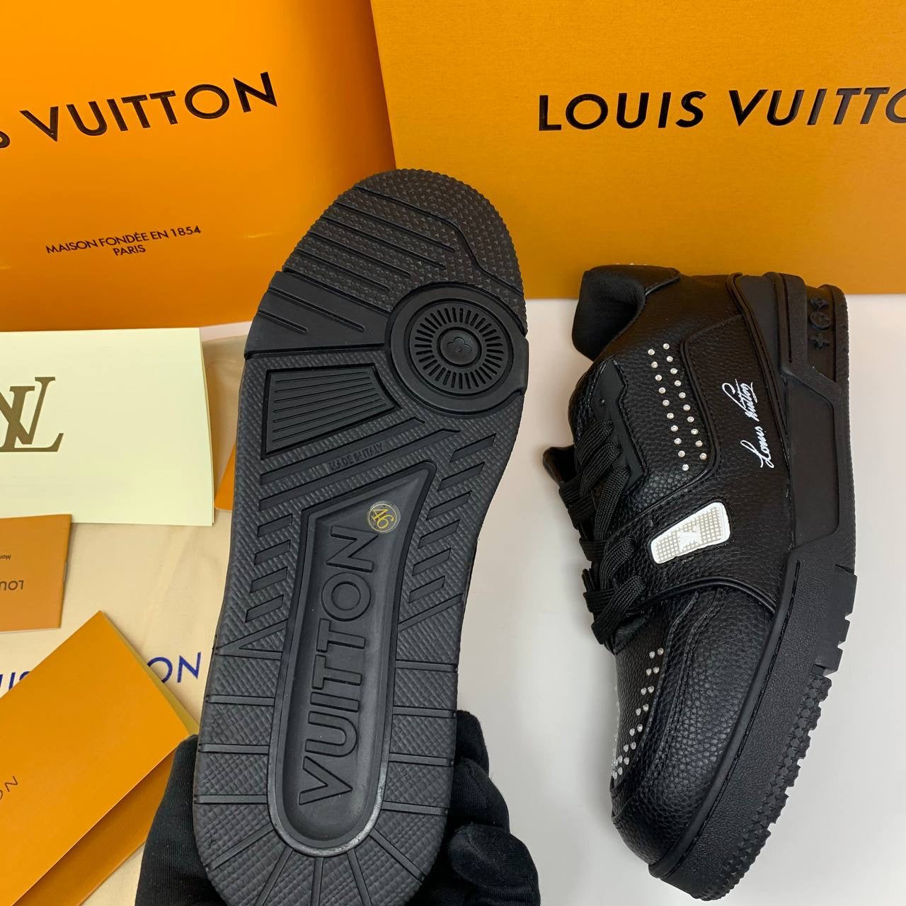 LOUI Trainers