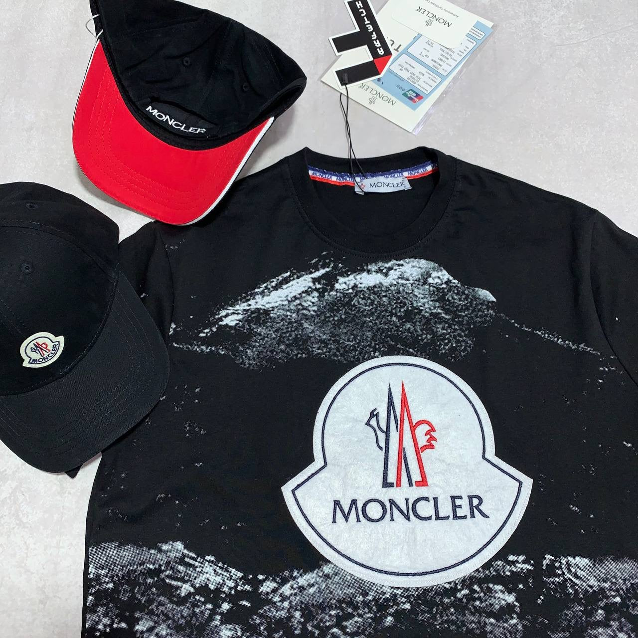 MONC Short Set