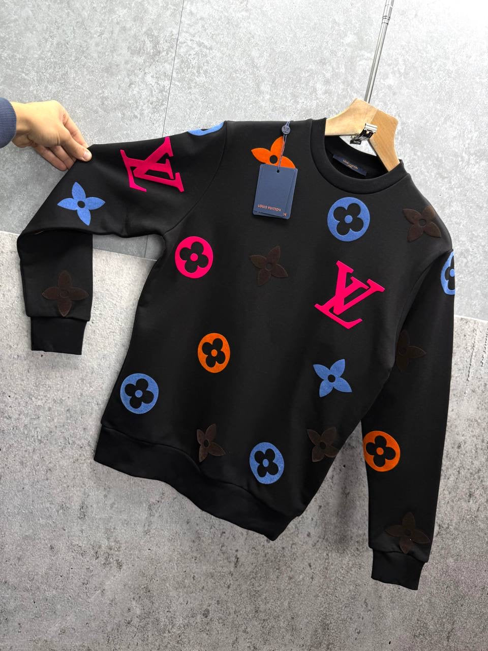 Loui Jumper