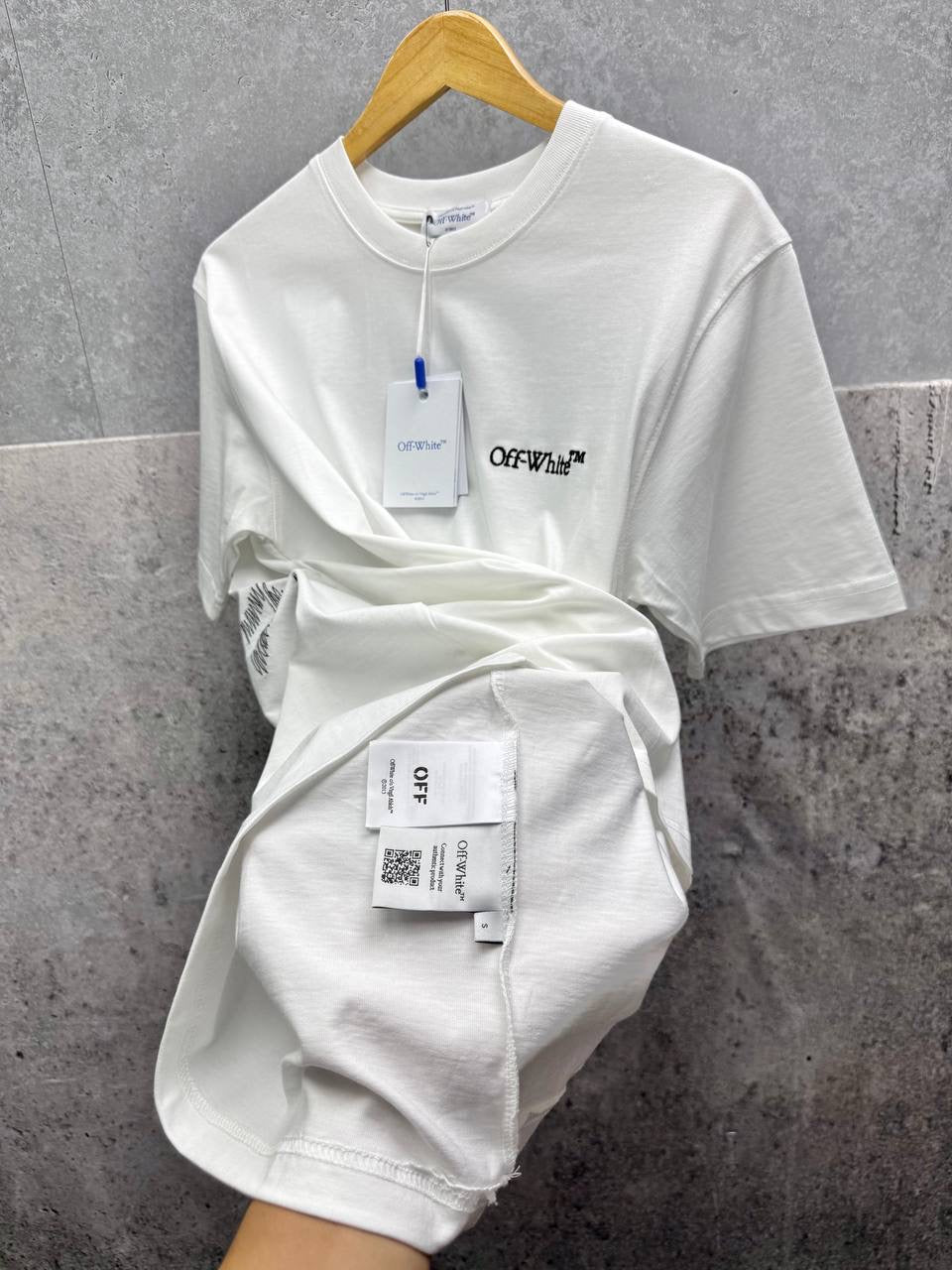X WHITE Tees