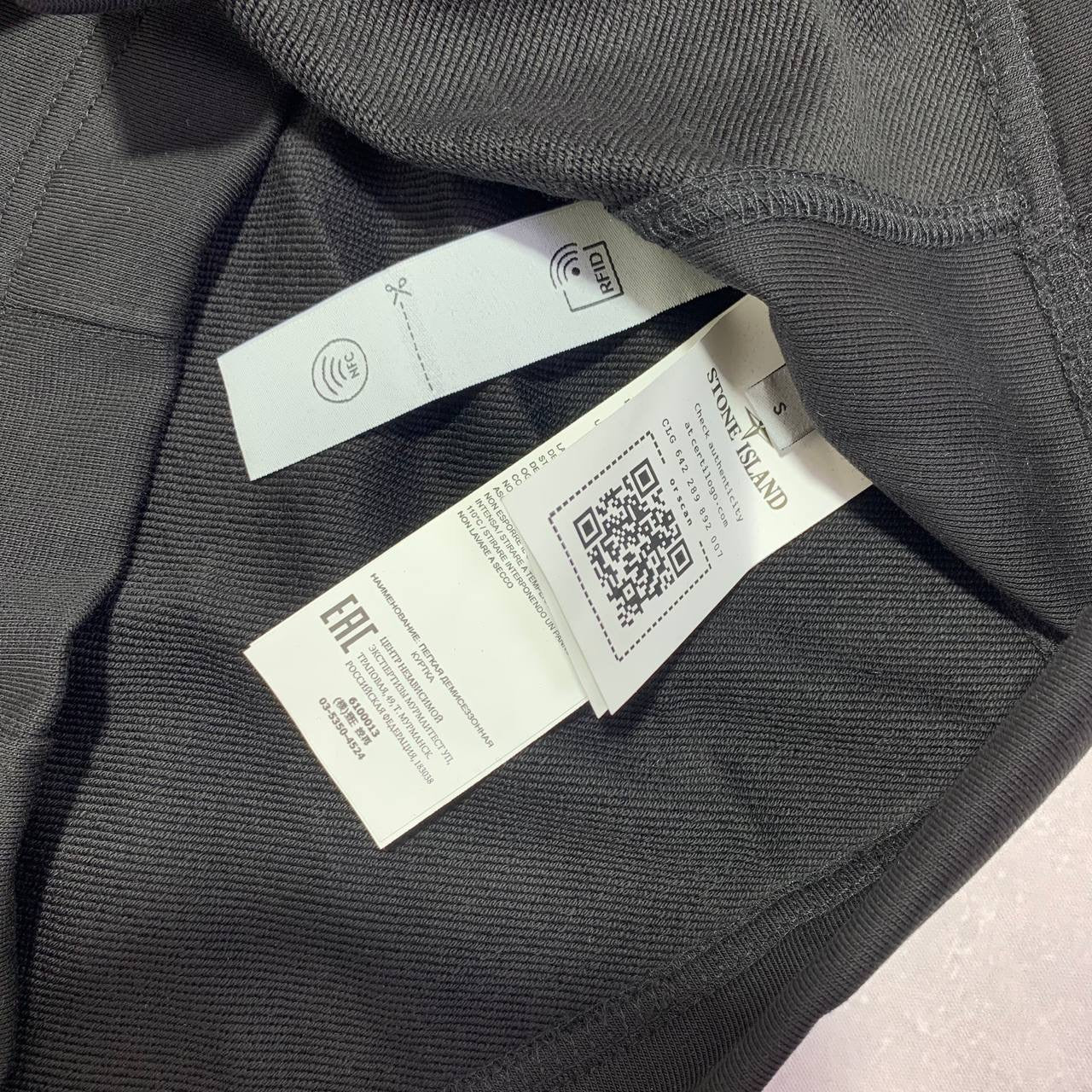 STONI button jumper